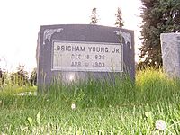 BrighamYoungJrGrave