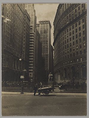 Consuelo Kanaga (American, 1894-1978). Untitled (Bowling Green, NYC)