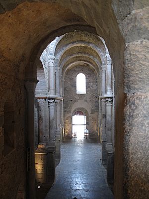 Sant Pere de Rodes nave