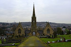 Batley Cemetery (38489241450)