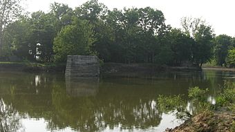 Bell Ford Bridge piers.jpg