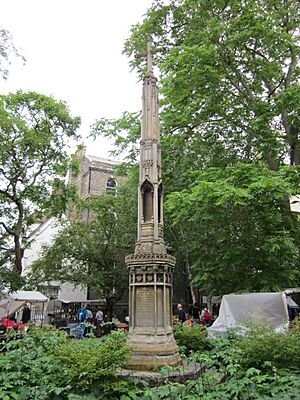 Cross, All Saints Garden, Cambridge, England - IMG 0669