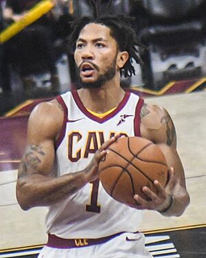 Derrick Rose (37670935991) (cropped)