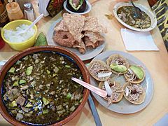 Pozole verde estilo Guerrero