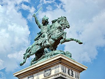 Statue-vercingetorix-jaude-clermont