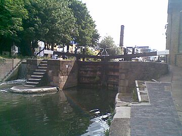 Sturt's Lock.jpg