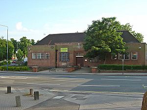 Aspley Library - geograph.org.uk - 833901.jpg