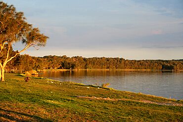 Canton Beach at Lake Tuggerah.jpg