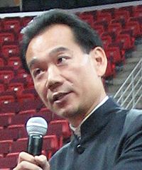 Da Chen 8-20-2007 (cropped).JPG