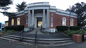 Remuera Library.jpg