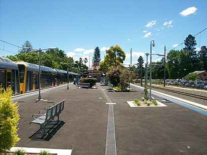 Richmond railway station platforms.JPG