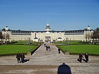 Schloss-Karlsruhe-pp1