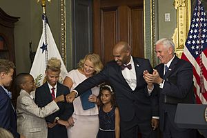 USSurgeonGeneralSwearingInCeremonyJeromeAdams05SEPT2017