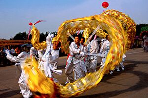 Dragon dance at China 1