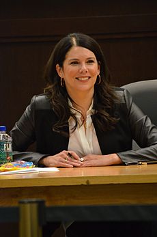 Lauren Graham book signing