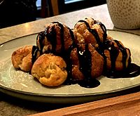 Profiteroles