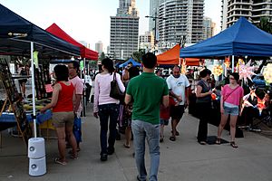 Surfers Paradise night markets