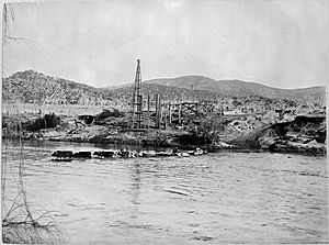 Tharwa Bridge construction O'Hanlon