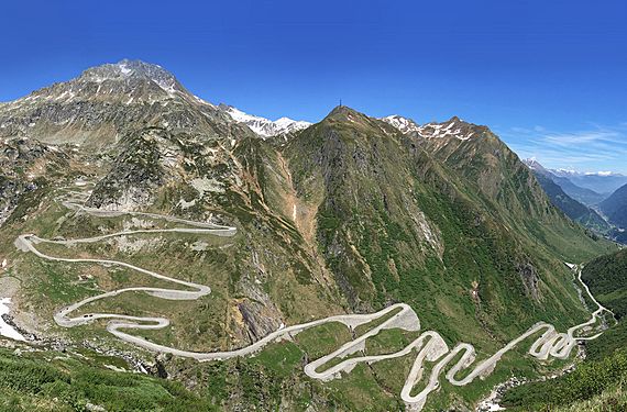 Tremola-san-gottardo