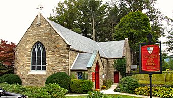 Valle-Crucis-Church-of-the-Holy-Cross-nc1.jpg