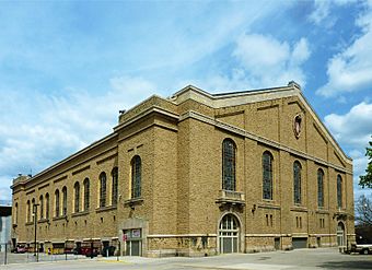 Wisconsin Field House.jpg