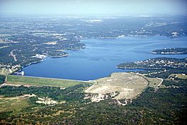 Belton lake.jpg