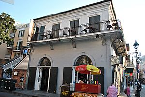 French Quarter-865