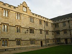 Merton college, fellows' quadrangle 02