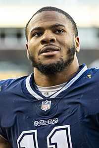 Micah Parsons Cowboys-WFT DEC2021 (cropped)