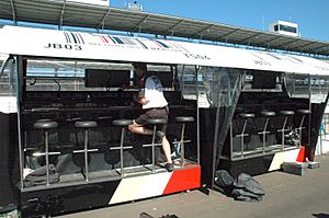 BAR pitwall