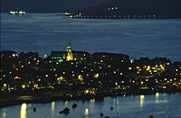 Gourock with the former Holy Loch base behind. - panoramio