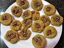 Lemon pecan sandies