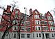 Front facade of the Roslyn Court Apartments