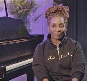 Stephanie Mills for 2020 Census.jpg