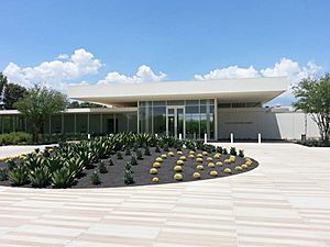 Sunnylands visitor center