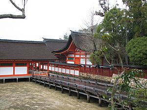 Itsukushima-jinja honden