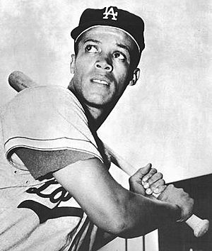 Maury Wills - Los Angeles Dodgers - 1961.jpg