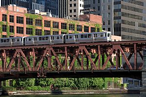 Trainoverbridge