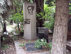 Ilya Ehrenburg grave