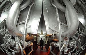 Image-USNS Comfort - Engine Room