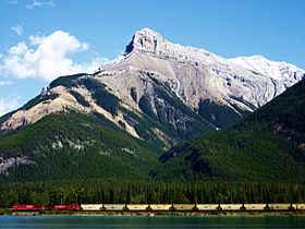 Mount McGillivray with train