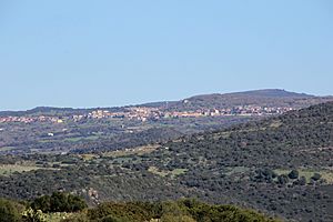 Neoneli, panorama (02).jpg