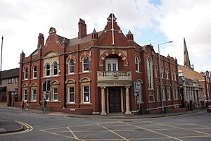 Rushden Council Buildings (geograph 2001516)