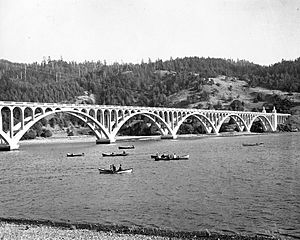 Fishing at mouth of Rogue River, Oregon Coast Highway (6468789041)