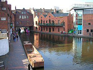 Gas Street Basin towards Brindleyplace