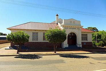 Kulin Memorial Hall, 2014(1).JPG