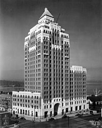 Marine Building in 1947.jpg