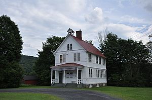 WorcesterVT VillageSchool.jpg