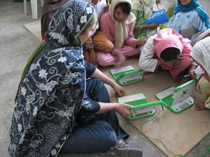 Computer classes -- Afghanistan