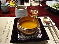 Korean pumpkin porridge-Hobakjuk-01